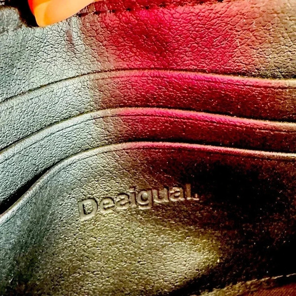 Desigual Embroidered Wallet Mex Mini - Picture 8 of 8